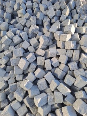 greis-kamienie-1